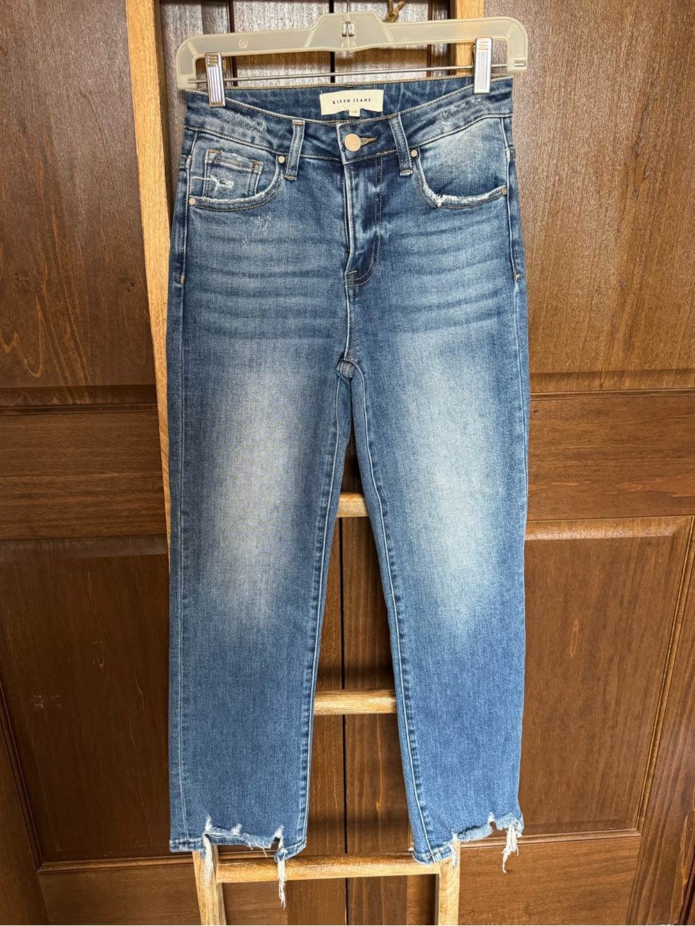 Risen jeans Mid-Rise Straight Leg Jeans in Faded Blue